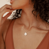 Freja | Collana con Bordo Dorato