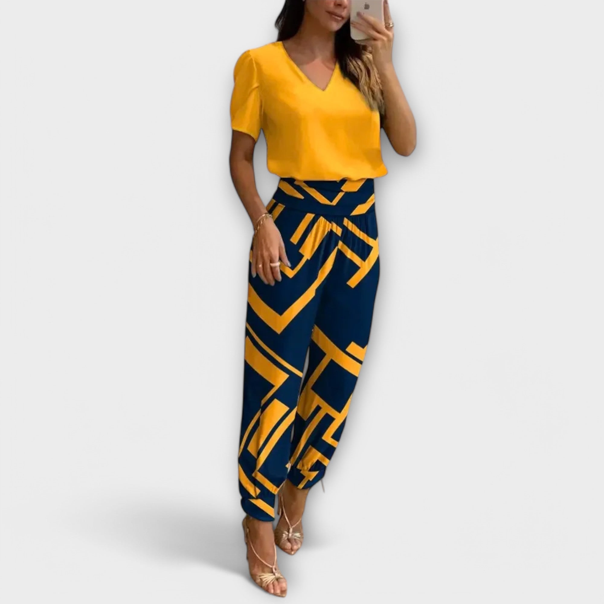 Irmelin – Elegáns szett top és nadrág